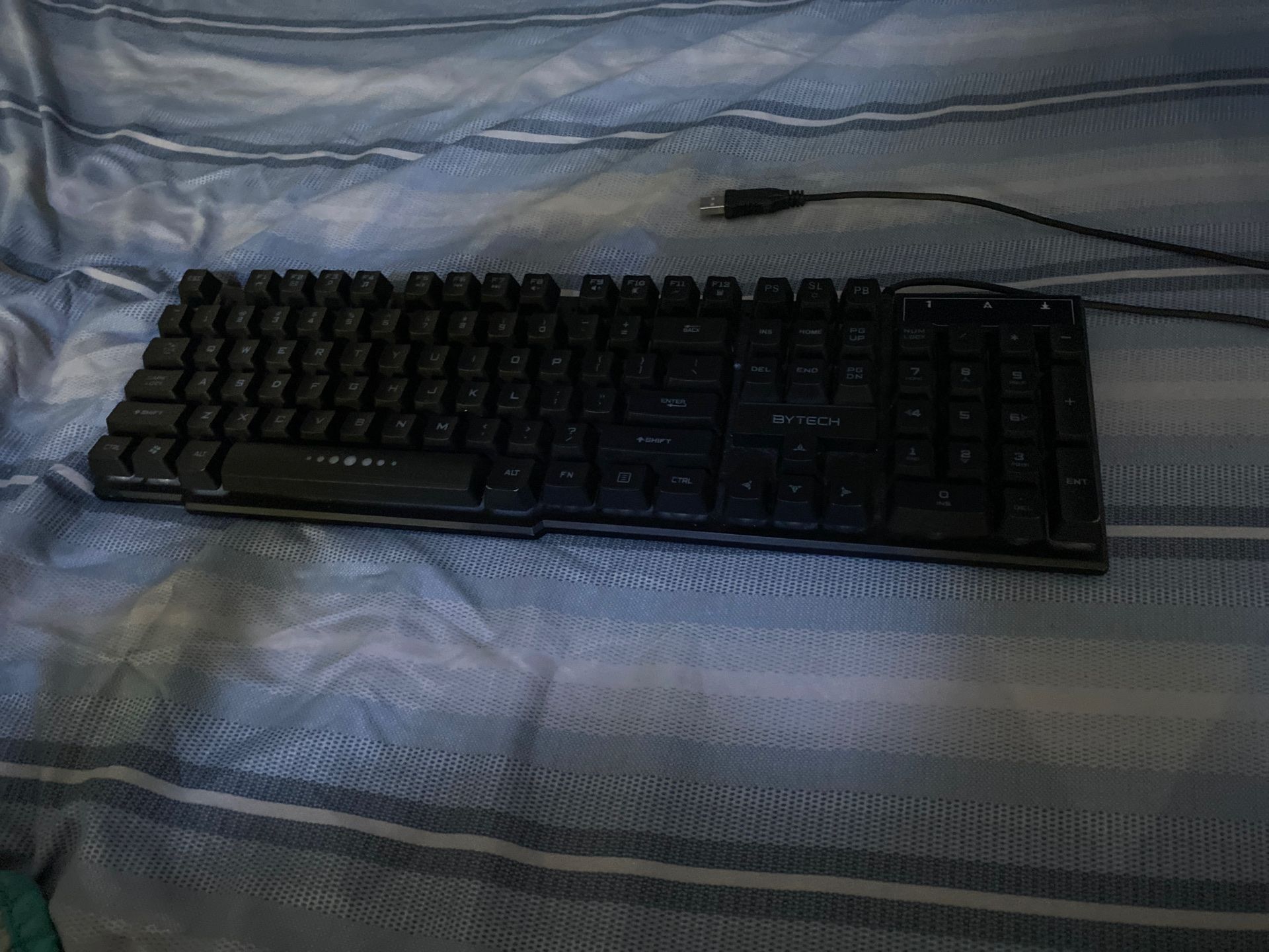 gaming keyboard rgb