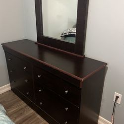 Dresser And Night Stand 