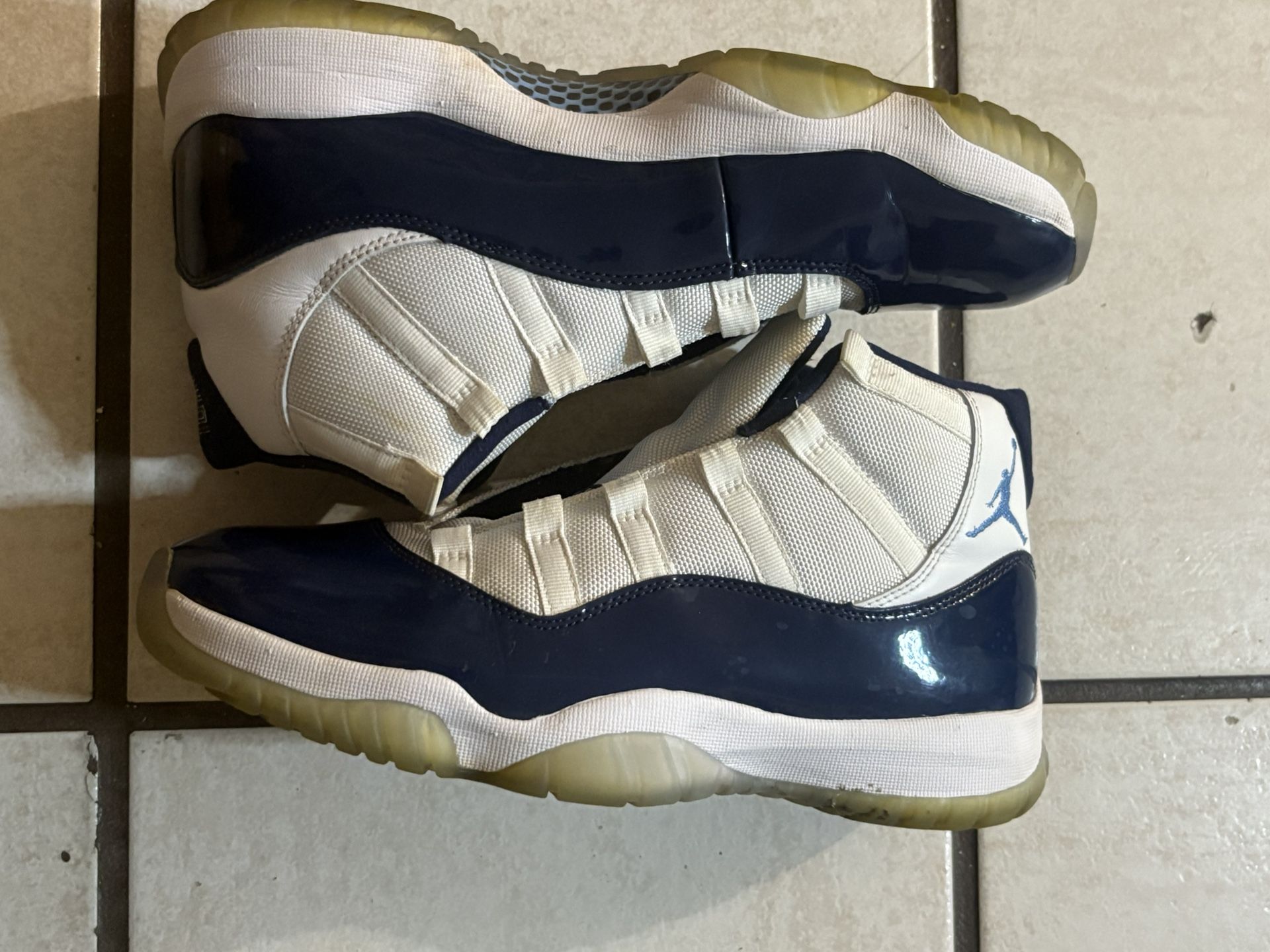 Jordan 11 