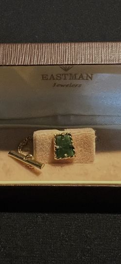 Sterling Silver Gold, Plated Tie Tack Bye “Dolan Bullock” With Emerald Pendant. 