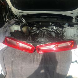 2016 CAMARO SS OEM TAIL LIGHTS