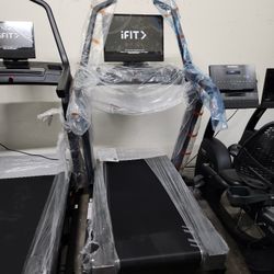2025 Model Incline Trainer Nordictrack X24 Treadmill- 40% incline - 2200$