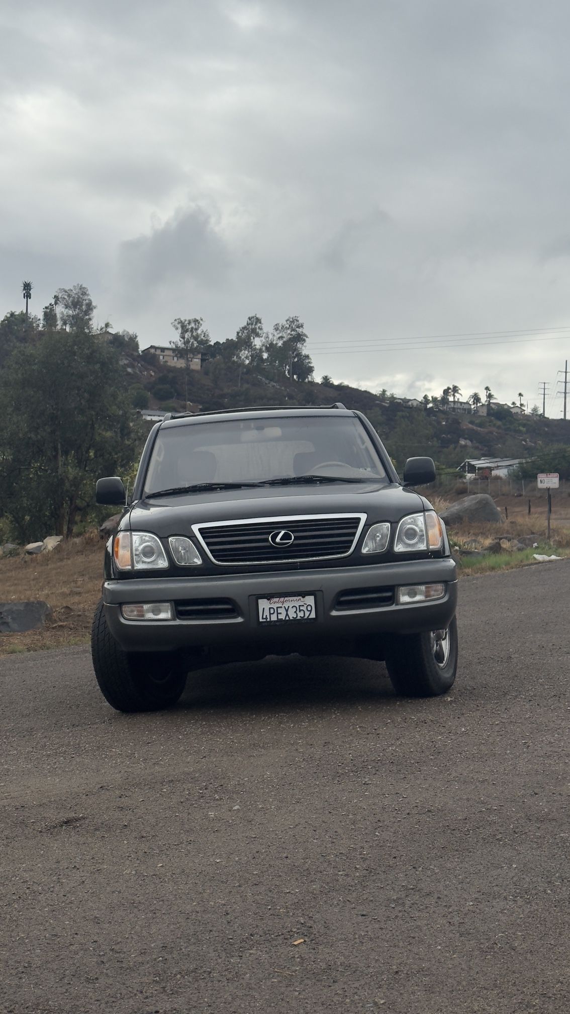 2001 Lexus LX 470