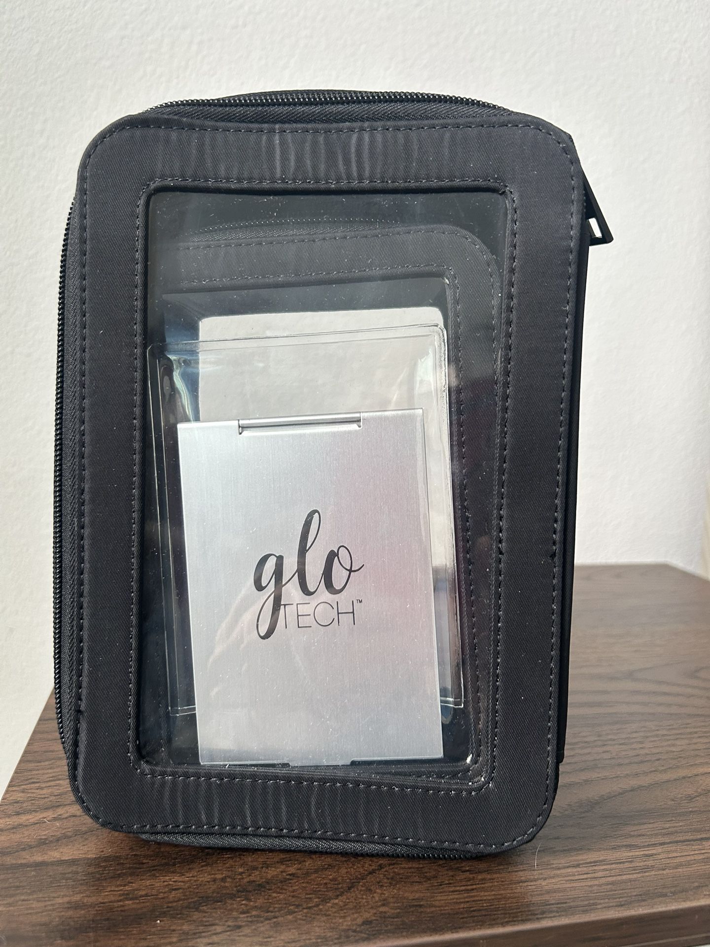 Glo Tech Beauty Case with LED Mirror Green,