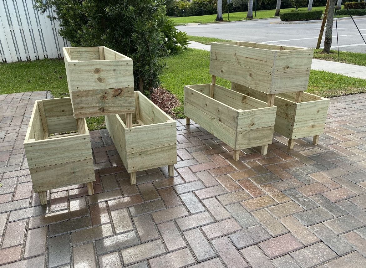 ☀️🦋 Outdoor Garden Bed Raised Planter Box Pine (MEASURES: 3FTLx13”Wx16”H) For Vegetables 🍅 Flowers 💐 Herbs 🌿 Shrubs Wooden Garden Bed