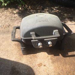 Nice Cast Gas Grill Only 35 Firm