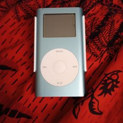 First Generation iPod Mini