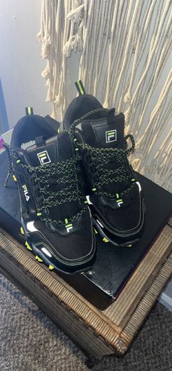 Men’s FILA Sneakers