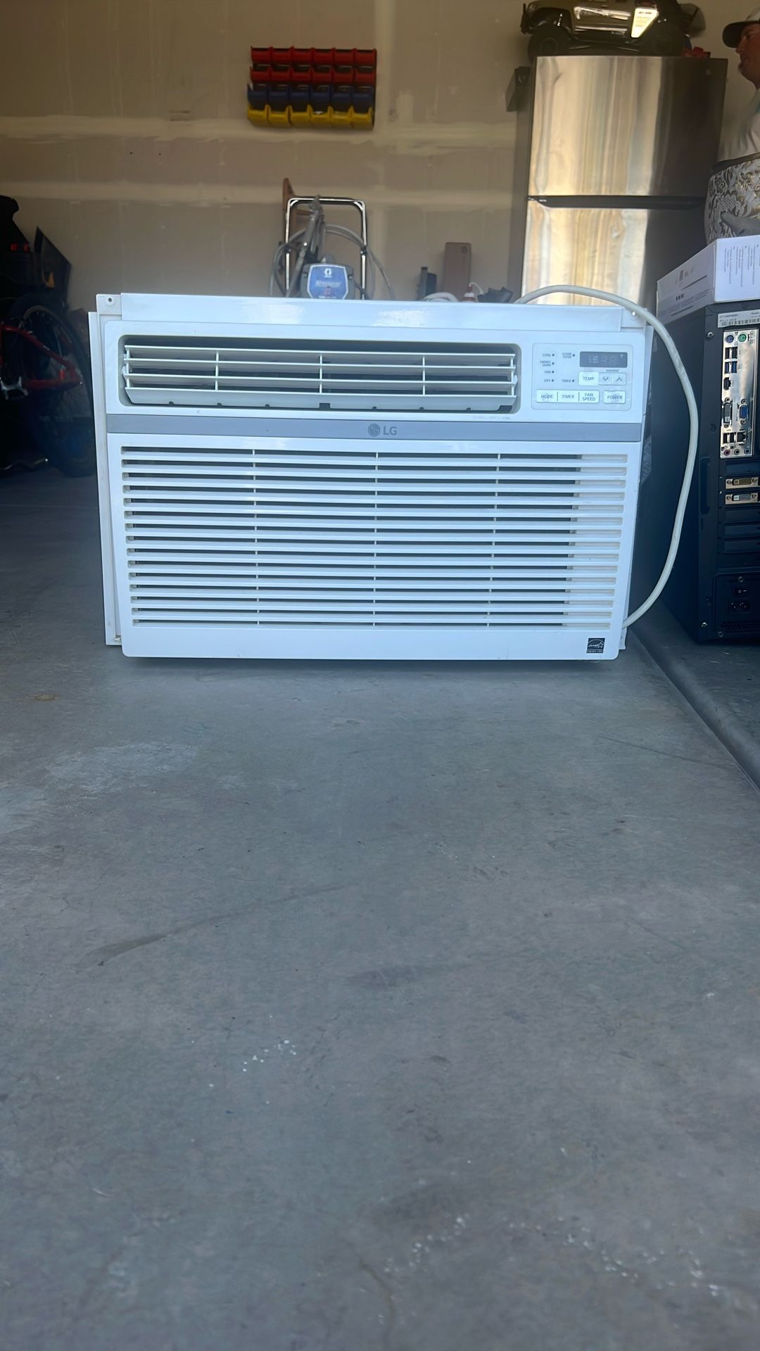 LG Air Conditioner w/remote