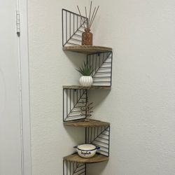 Floating Corner Shelf (5 Shelves)