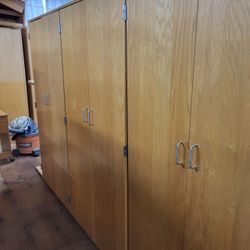 2 DOOR WIDE WARDROBE, VERY NICE WOOD QUALITY AND CLEAN (HOME26)

