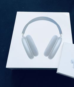 Brand New AirPods Max (Color Options)