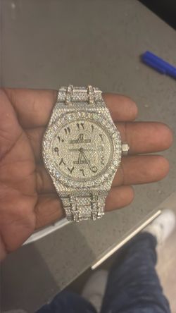 Moiss watch ap