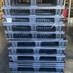 Plastic Pallets