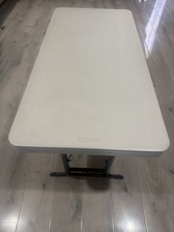 Adjustable 4Foot Folding Table 