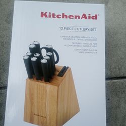 KitchenAid 12 Piece Knife Set w Block
