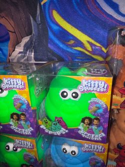 Green cat squishy