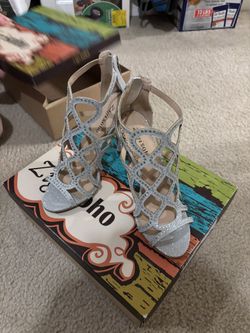 Heels Size 6 Brand New 