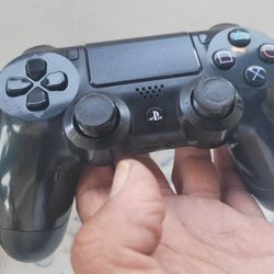 SONY ORIGINAL PLAYSTATION  4 REMOTE CONTROLLER 