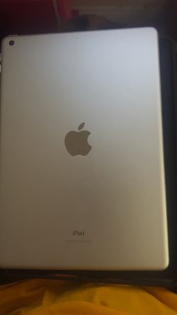 iPad g9 and Galaxy 7s tablet!