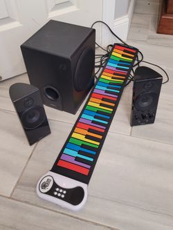 Rainbow flexible roll up piano with computer speakers combo