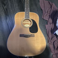 Mitchell Acoustic Guitar 100$ OBO 