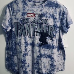 Black Panther women’s shirt panther leap graphic pull over tie dye purple.XXXL