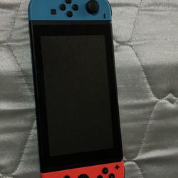 Nintendo Switch Adult Owned With Box And 128gb sd Card 