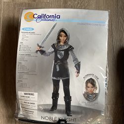 Halloween Costume/ Noble knight/ size Small 6-8 REDUCED $18