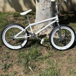 Elite BMX  Street mob