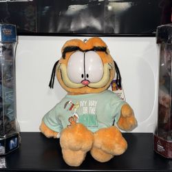 Vintage / Y2K NWT 2005 Garfield “My Way Or The Highway” Plush 