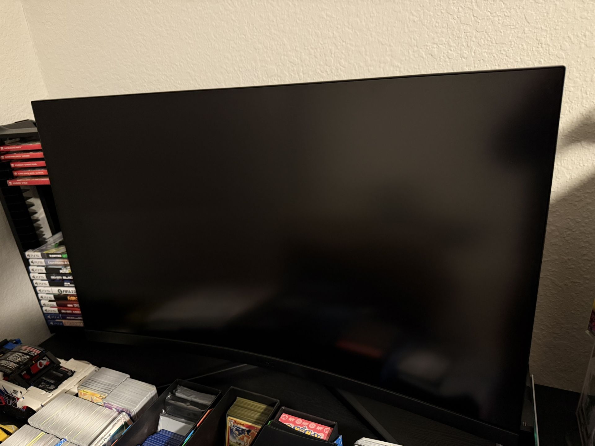 MSI 31.5" Curved FHD (1920x1080) HDMI DP 165Hz 1ms FreeSync LCD Gaming Monitor - Optix G32C4W