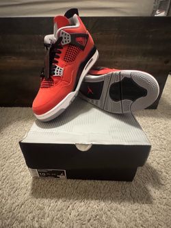 Jordan 4 toro bravo size 10 DS
