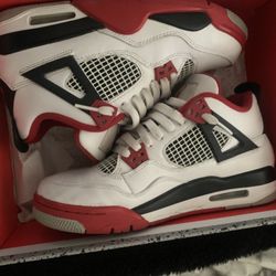 Air Jordan 4 Retro (GS)