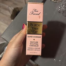 Too Faced Concealer Shade Snow