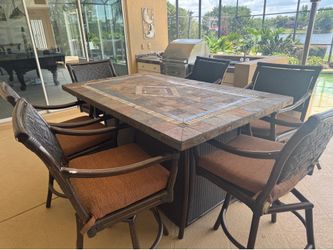 Animal Kingdom Collection Outdoor Dining Tables & Chairs