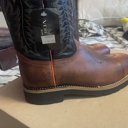 Boots Size 7