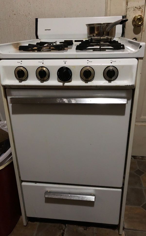 Small apartment size stove for Sale in Milwaukee, WI - OfferUp Small apartment size stove for Sale in Milwaukee, WI - OfferUp