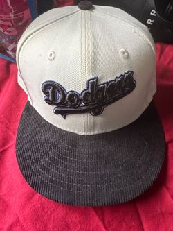 LA Dodgers MLB Logo Side Patch Fitted Hat