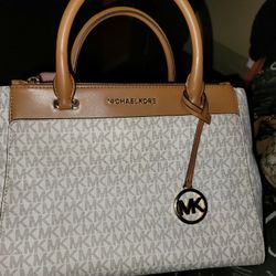 Michael Kors Bag