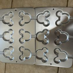 Wilton Disney Mickey Mouse Cookie Pop Pans