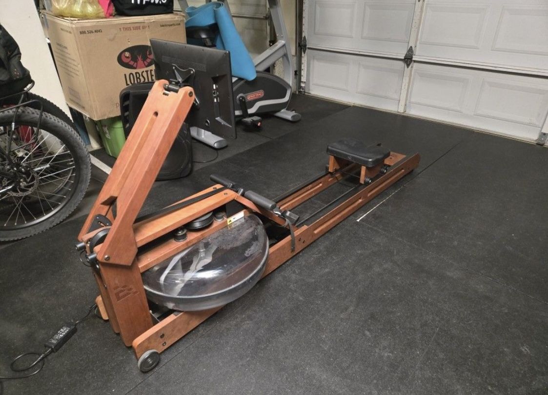 Ergatta Waterrower Rowing Machine Water Rower