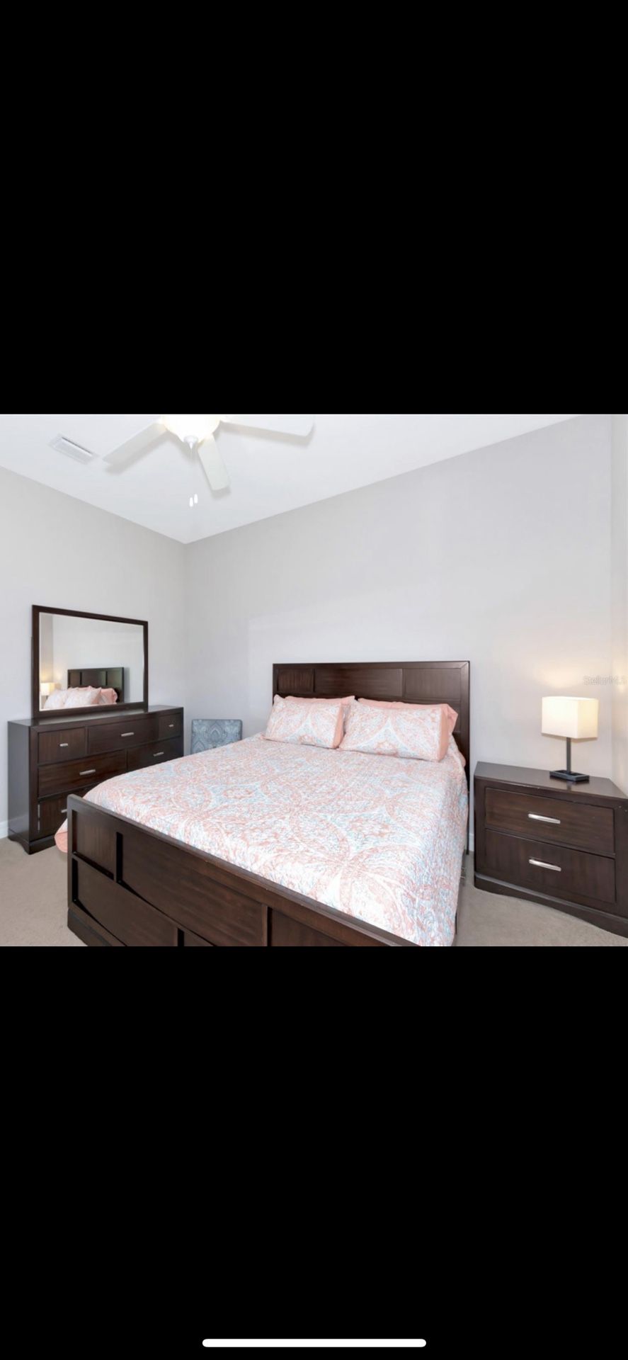 Najarian Toronto Bed, Dresser, Mirror, And Nightstand In Pecan