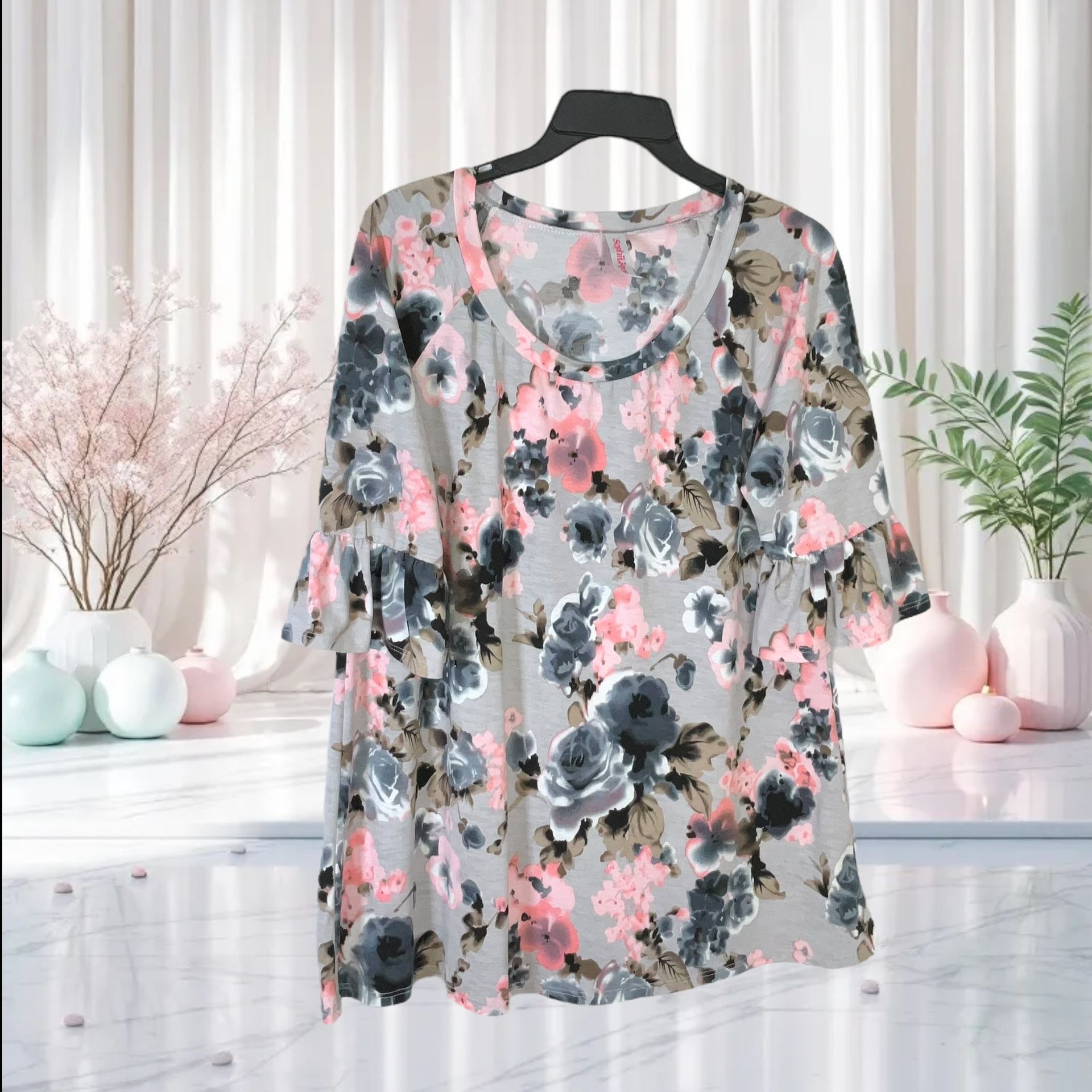 Sophitique Silver w Multicolor Floral Pattern 3/4 Bell Sleeve Blouse Women (Sz Tag Missing, But Measures Like M/L)