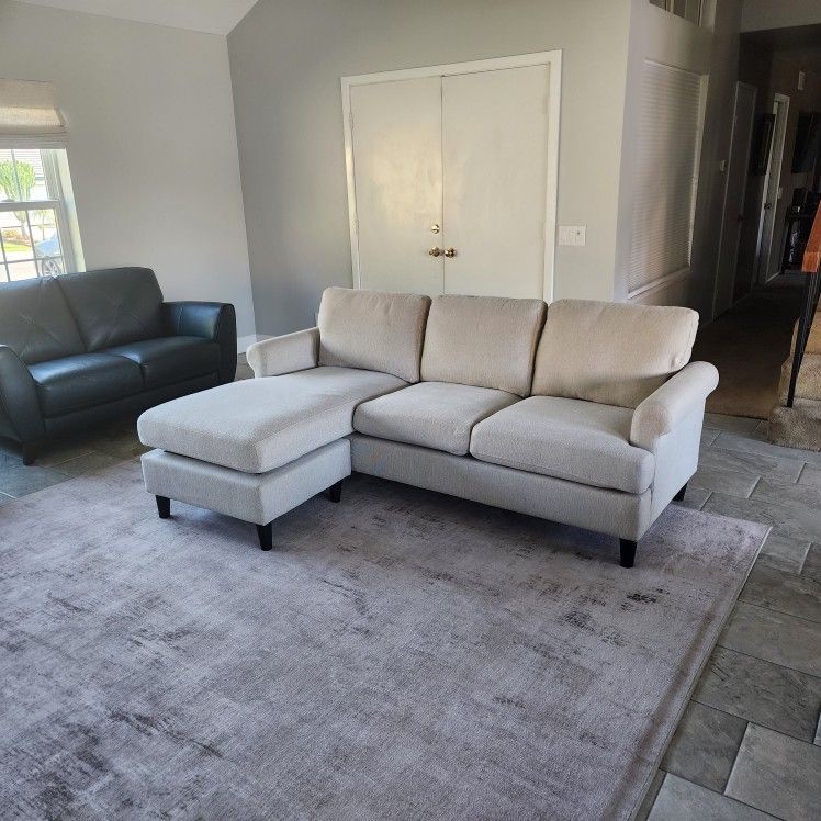 Chaise Sofa Reversable