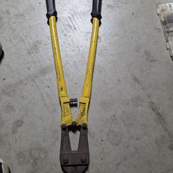 Bolt cutter