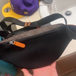 Louis Vuitton Belt Bag for Sale in San Antonio, TX - OfferUp