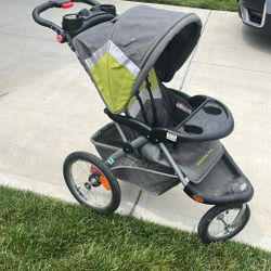 Deluxe  Walk/Jog Behind Stroller 