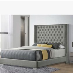 King bedframe and mattress