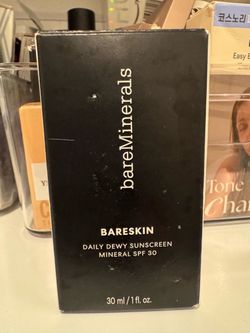 bareMinerals Bareskin Daily Dewy Sunscreen SPF 30